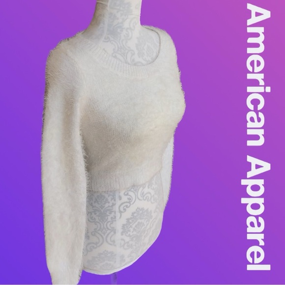 American Apparel fuzzy cropped top - Picture 3 of 12